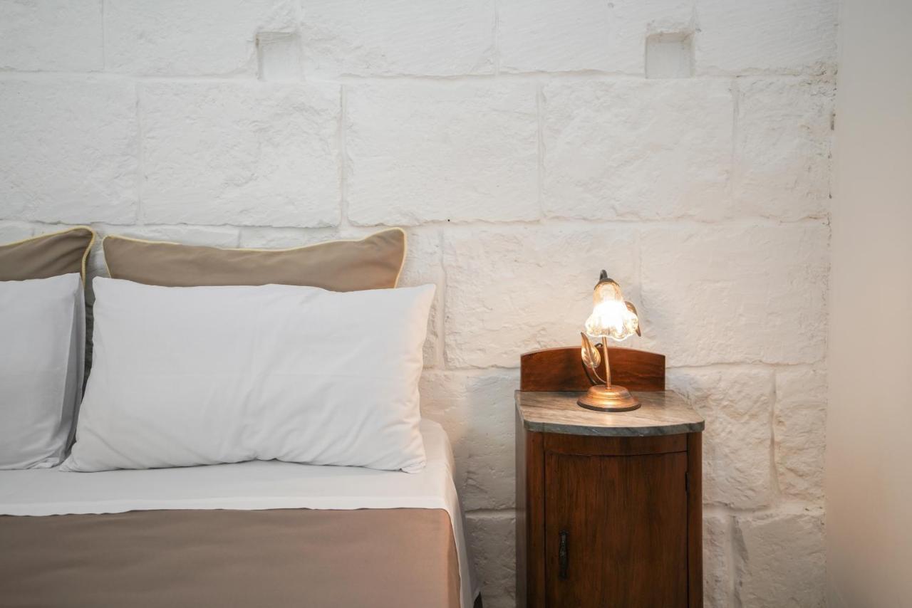 Casa Frea Dimora Storica Bed & Breakfast มาร์ตาโน ภายนอก รูปภาพ