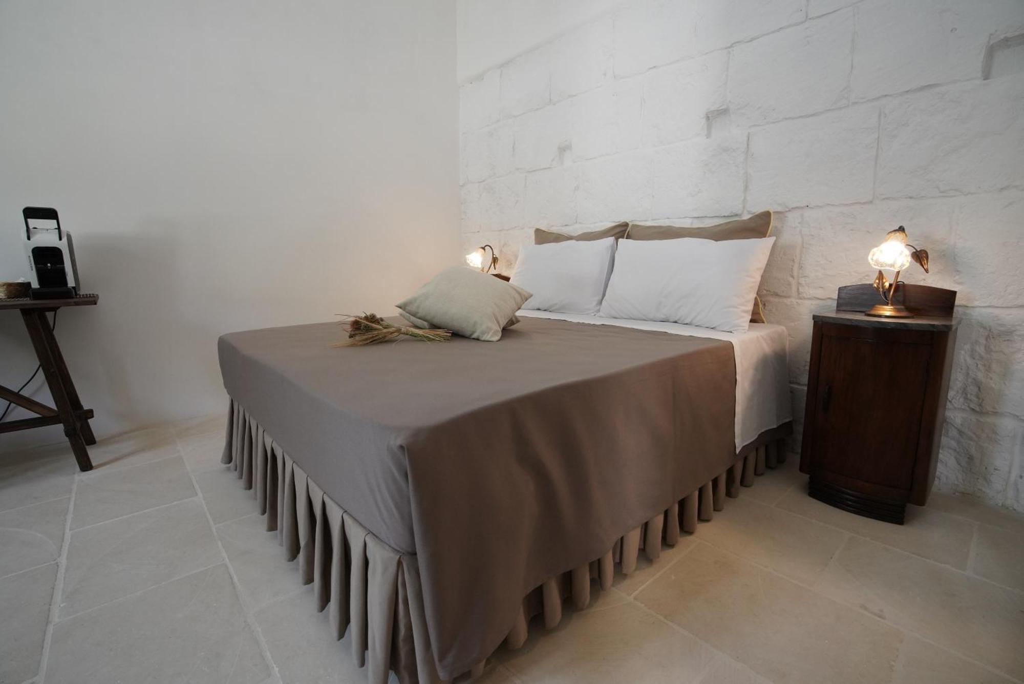 Casa Frea Dimora Storica Bed & Breakfast มาร์ตาโน ภายนอก รูปภาพ